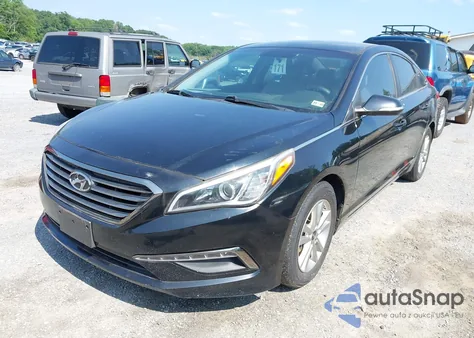 2015 Hyundai Sonata Eco z USA, uszkodzony, nr VIN 5NPE24AA2FH135183